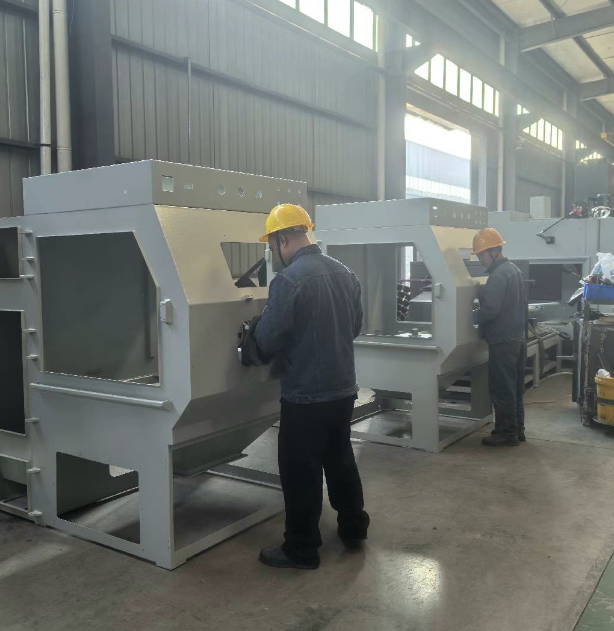 娄底喷砂机砂料选择攻略 适配不同工件